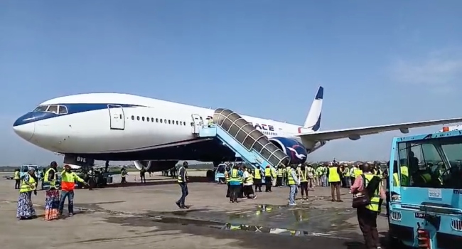 271 Nigerians Evacuated From South Africa Arrive Lagos